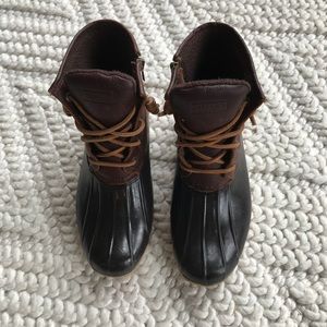 Woman’s Sperry Duck Boots